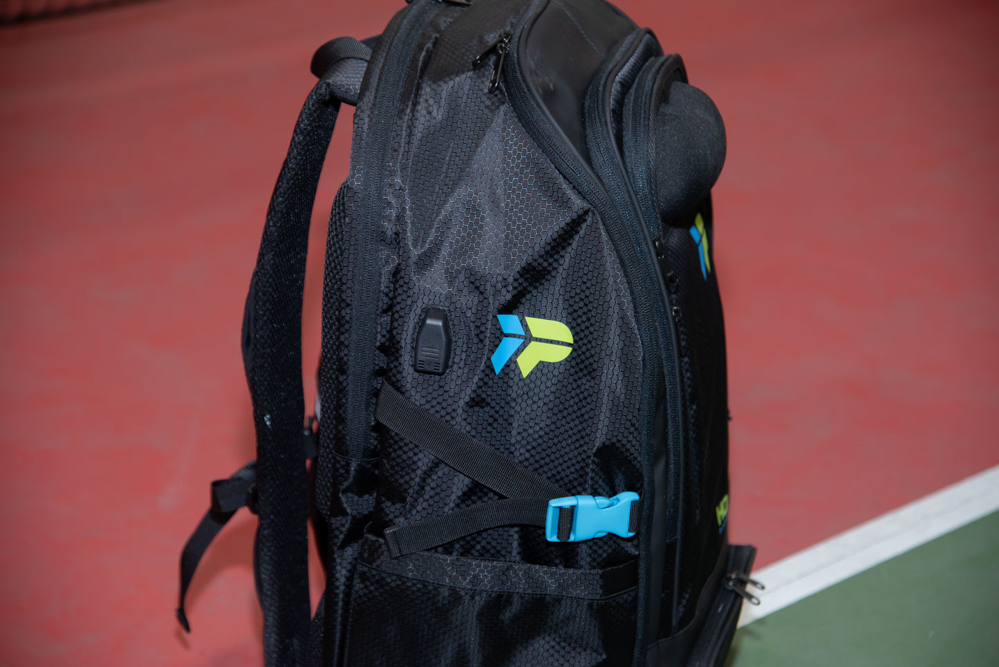 Hoopis Pickleball Backpack with Ventilated Shoe Compartment- Extra Large Tour Style 4+ Paddle